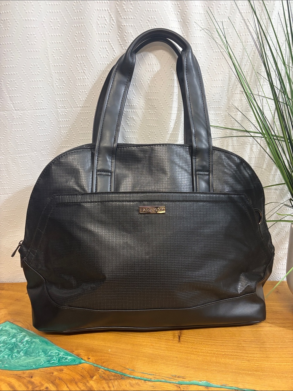 Rareform Maya Crossbody bag all black